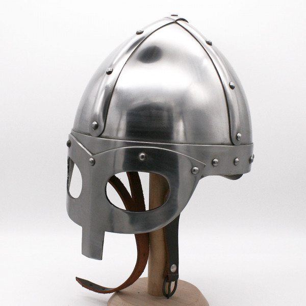 Wikinger Brillenhelm 1576